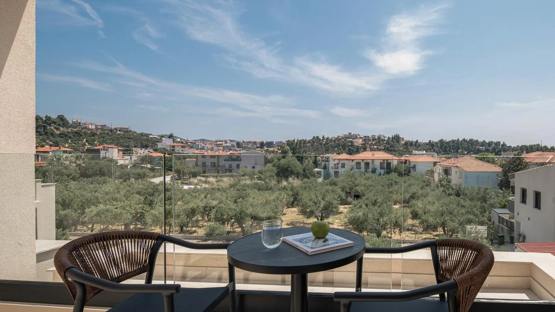 Aparthotel Vista Luxury Suites Neos Marmaras Greece