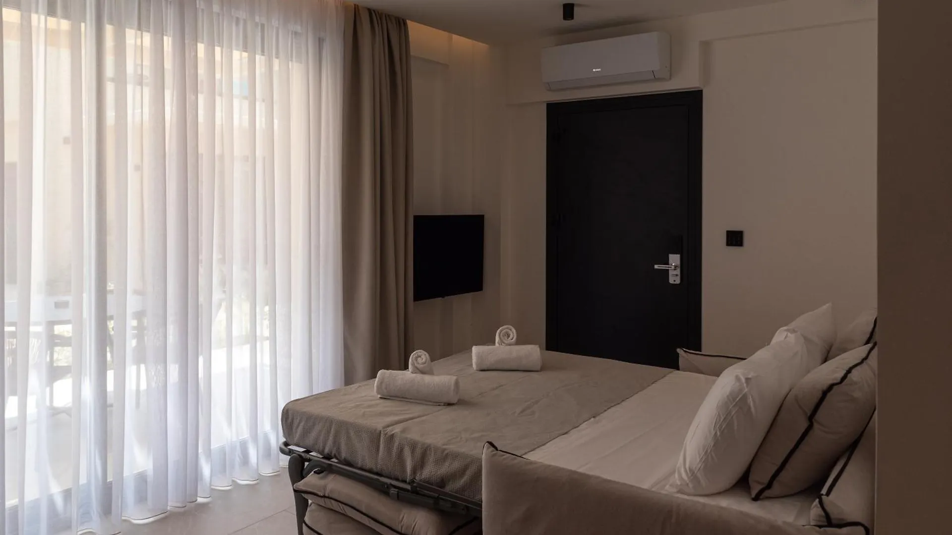 Vista Luxury Suites Neos Marmaras